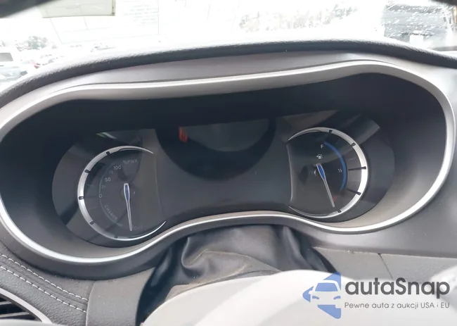 2C4RC1L77PR626500: 44573449