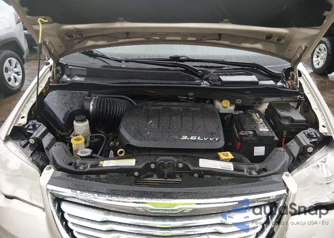 2C4RC1CG2DR560045: 44574801