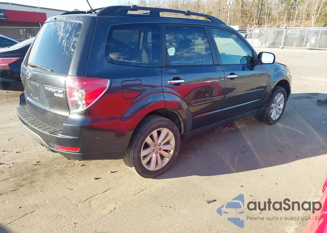 JF2SHADC2DH409928: 44574842