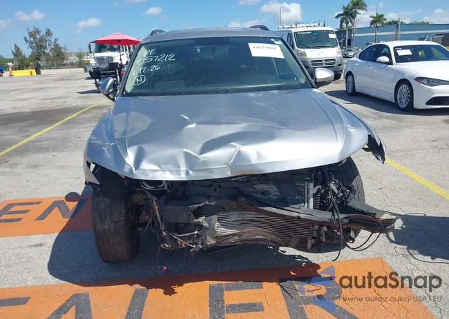 3VV1B7AX4LM057212: 44575081