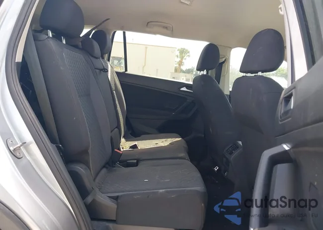 3VV1B7AX4LM057212: 44575081