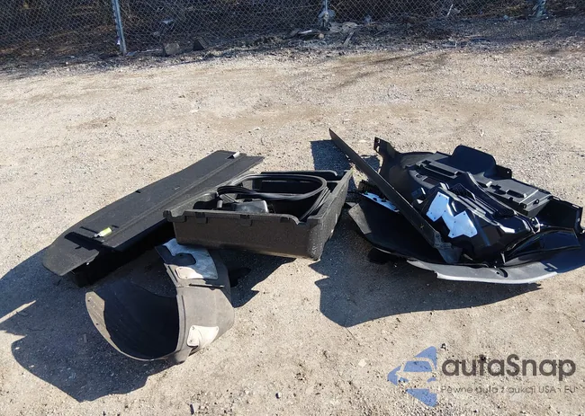 5NMS3DAJ8PH658318: 44575573