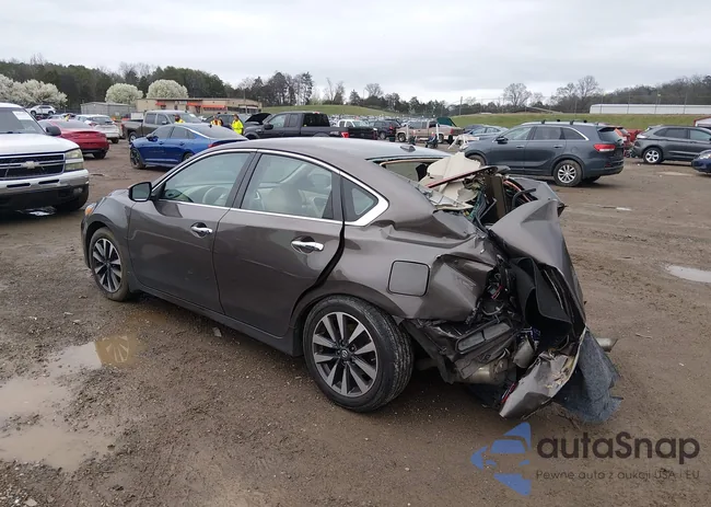 1N4AL3AP5GC171351: 44575577