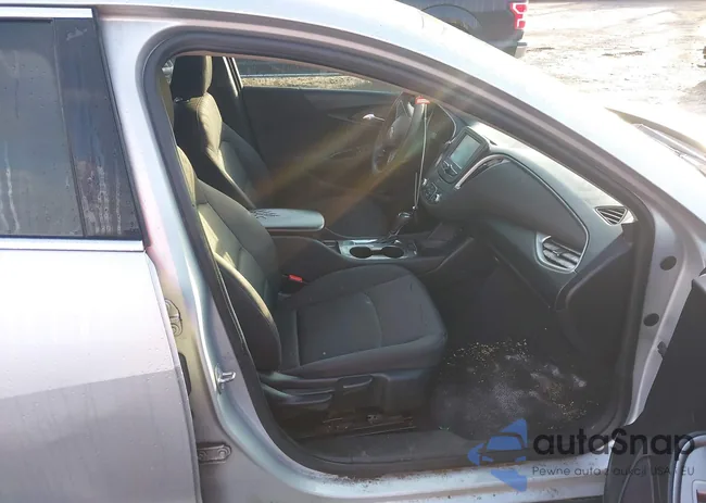 1G1ZB5ST9HF266513: 44575659