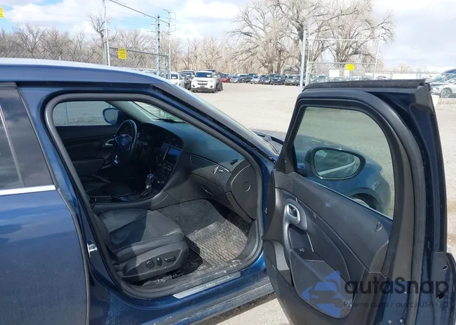 YS3GR4BJ6A4002789: 44575802