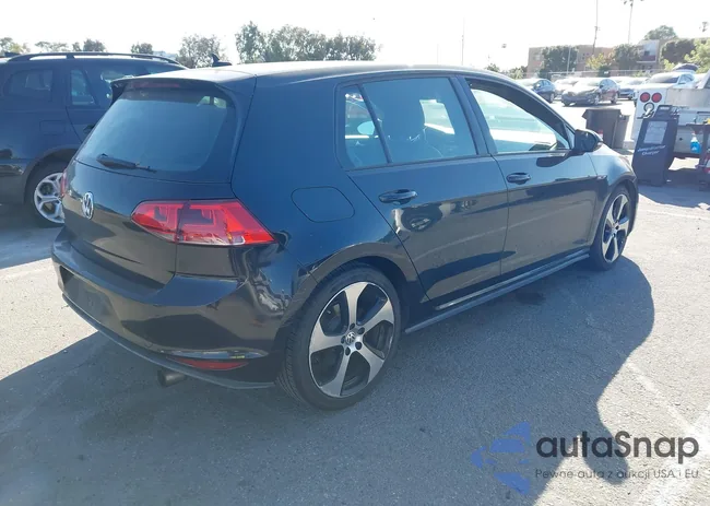 3VW4T7AU9FM033911: 44575813