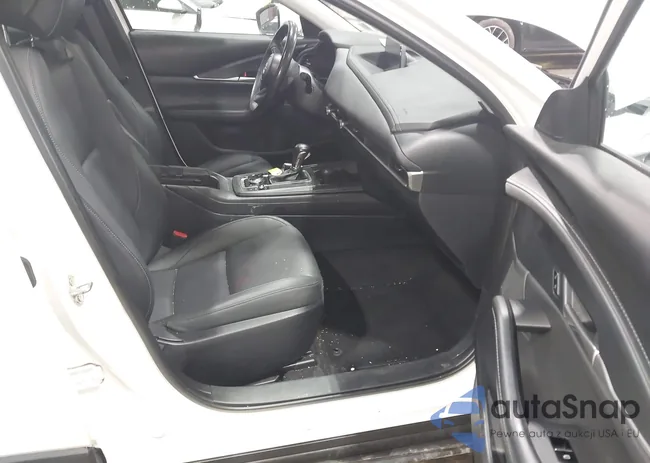 3MVDMBBL4NM427760: 44575896