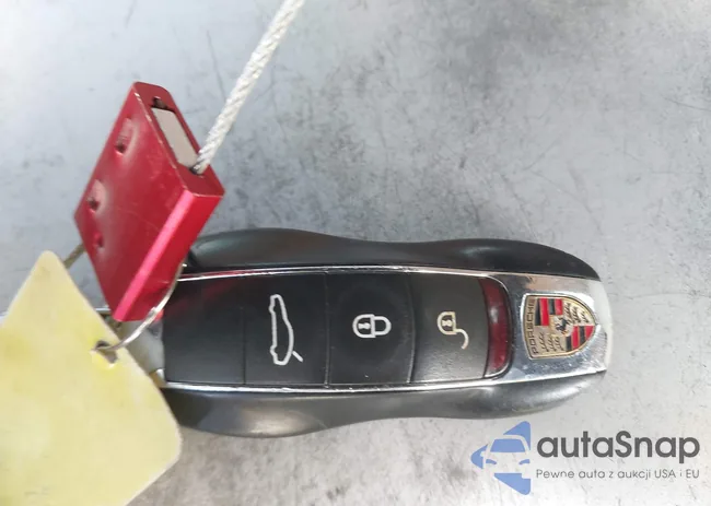 WP0AA2A75CL072582: 44575979