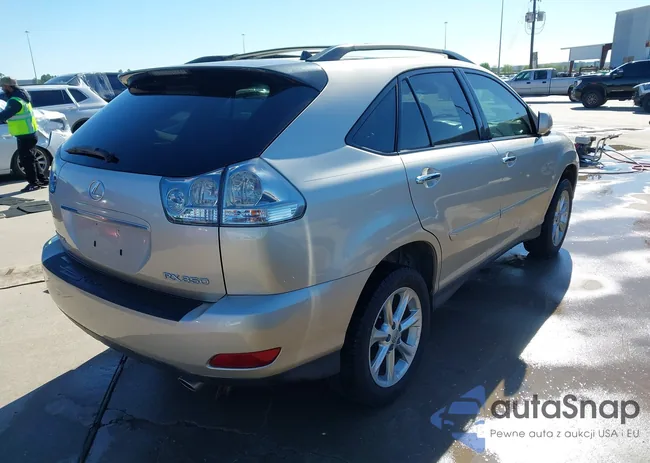 2T2GK31U48C042664: 44576048