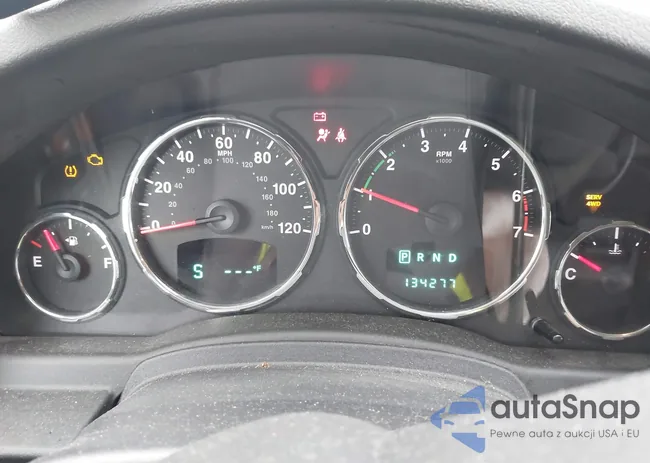 1C4PJMAK4CW196853: 44576088