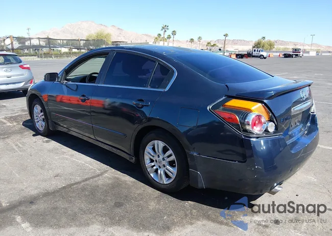 1N4AL2AP5CN519836: 44575123