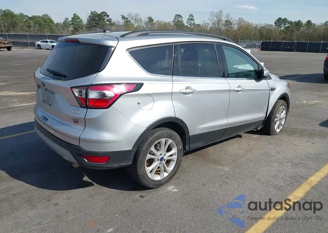 1FMCU0GD0HUC42684: 44575134