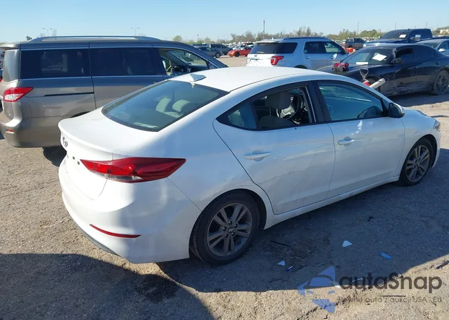 5NPD84LF6HH020589: 44575174