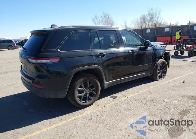 1C4RJHAG5S8657332: 44575241