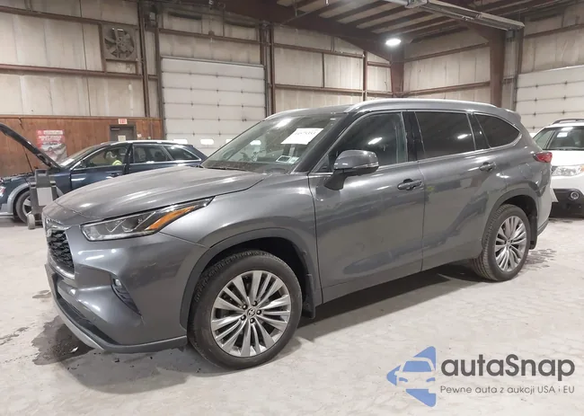 5TDKDRBH6PS519596: 44575353