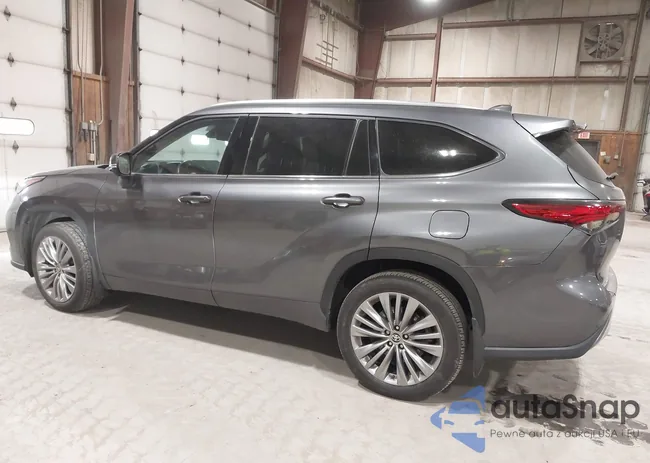 5TDKDRBH6PS519596: 44575353