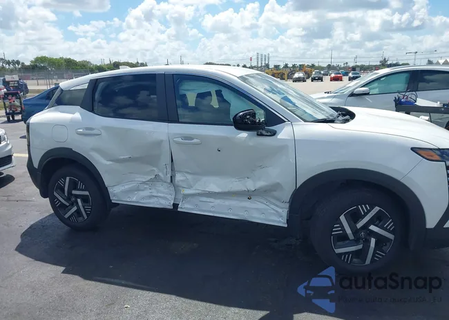 3N8AP6CA1SL334717: 44575361