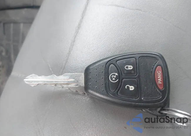 1D4PU7GX0AW174487: 44576653