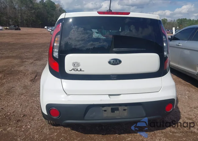 KNDJN2A26J7589341: 44576784