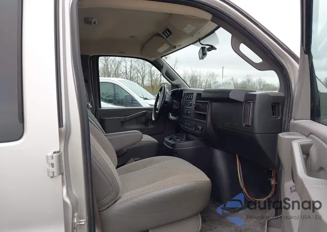 1GAWGEFG3K1340899: 44576986