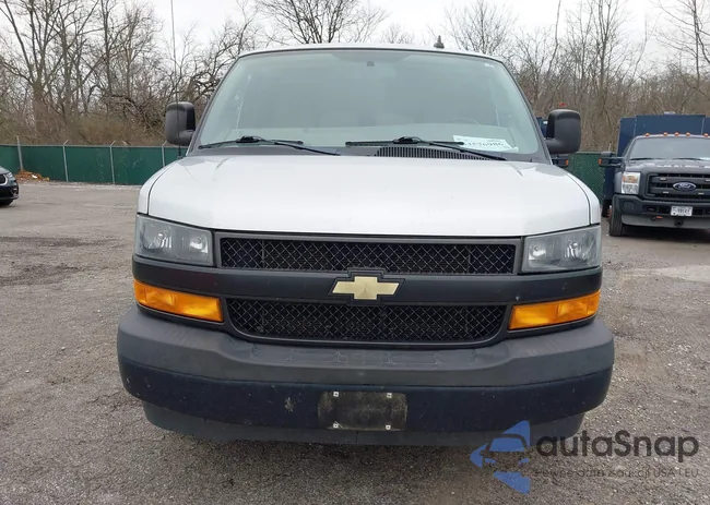 1GAWGEFG3K1340899: 44576986