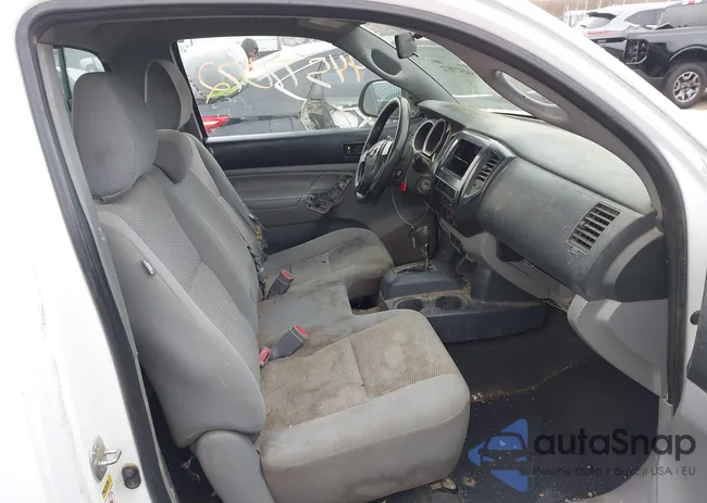 5TFNX4CN0CX009406: 44577072