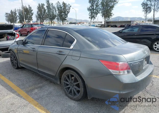 JHMCP26379C006328: 44576157