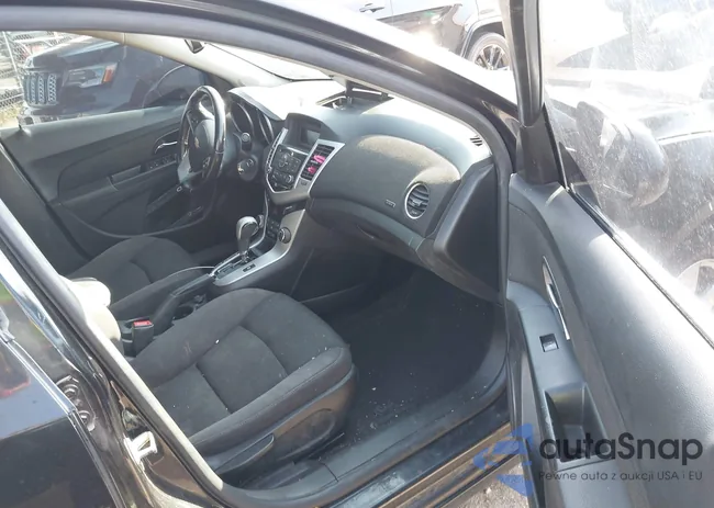 1G1PC5SB0E7160159: 44576161