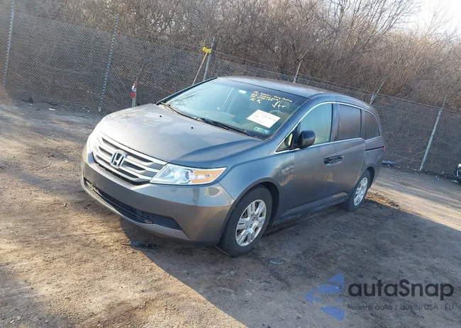 5FNRL5H23CB056179: 44576307