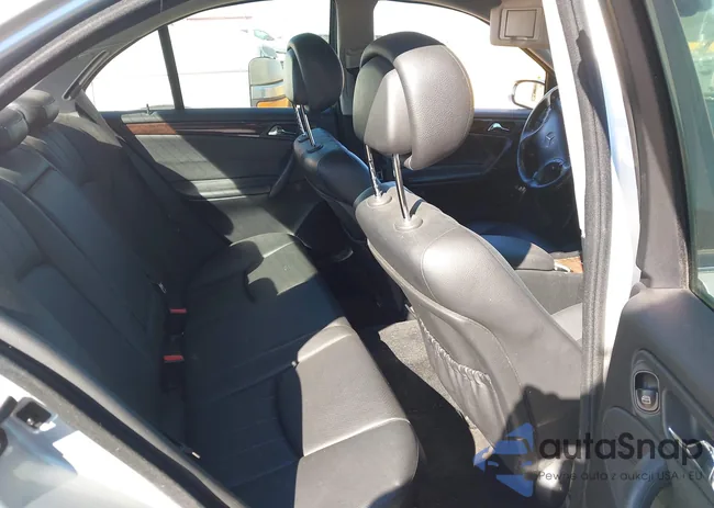 WDBRF92H17F894402: 44576433