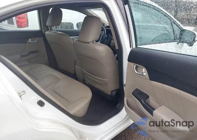 19XFB2F97EE022470: 44577533