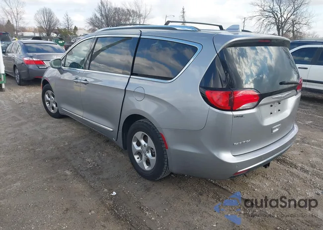 2C4RC1EG4HR669643: 44577600