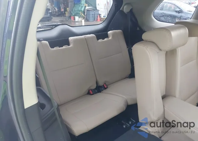 JA4AZ3A3XGZ005176: 44577637