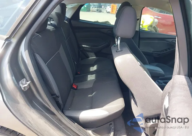 1FAHP3F29CL316062: 44577679