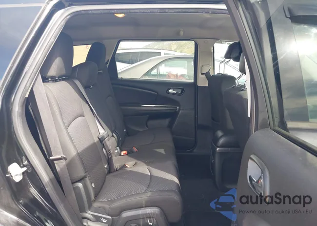 3C4PDCAB6HT707557: 44577748