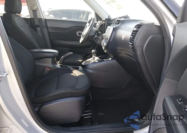 KNDJP3A50G7845914: 44577801