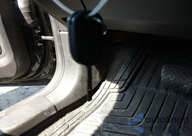 3FADP4EJ1FM157408: 44577919