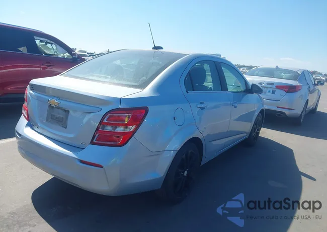 1G1JD5SH4H4121913: 44577967