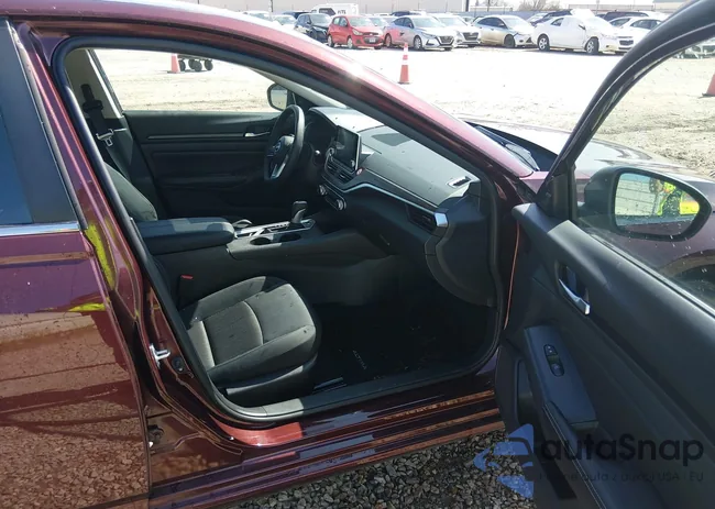 1N4BL4DV9SN411776: 44578020