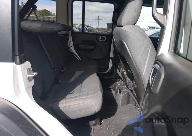 1C4PJXFG8RW259869: 44578069