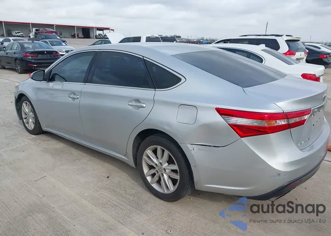 4T1BK1EB5EU103140: 44577266