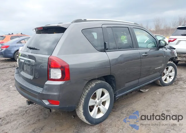 1C4NJDBB5HD106179: 44577313