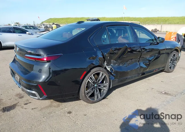 WBY83EH00RCP70463: 44577483