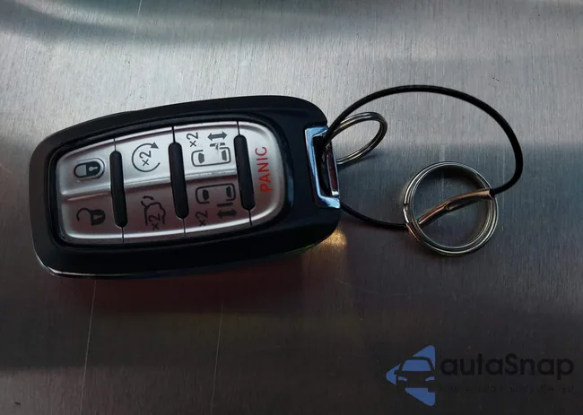 2C4RC1BGXSR578498: 44578743