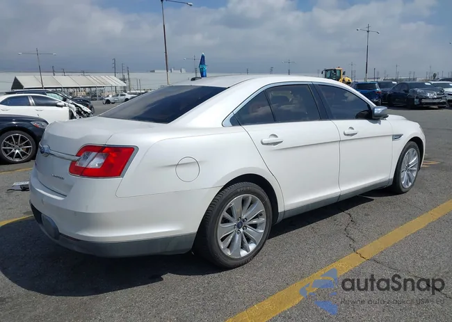 1FAHP2FW1BG167733: 44578909