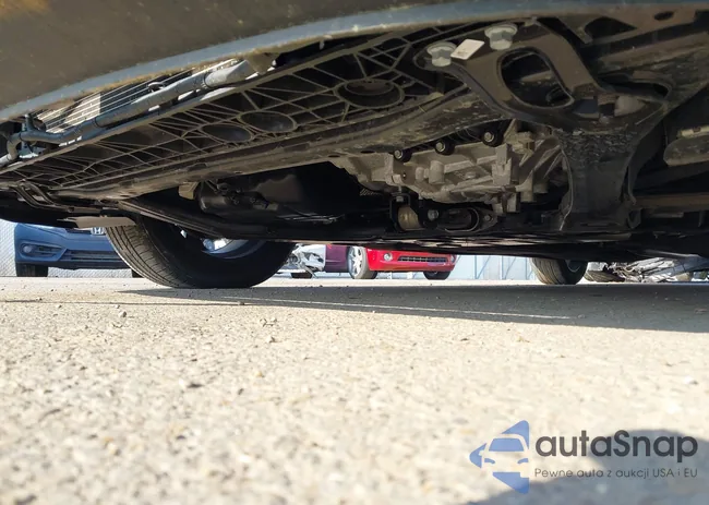 KMHL64JA2SA430308: 44578921