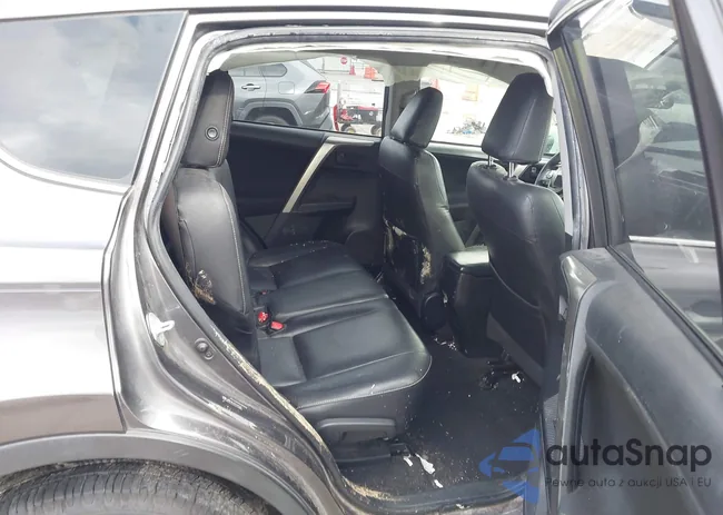 JTMRFREV0D5025570: 44578171