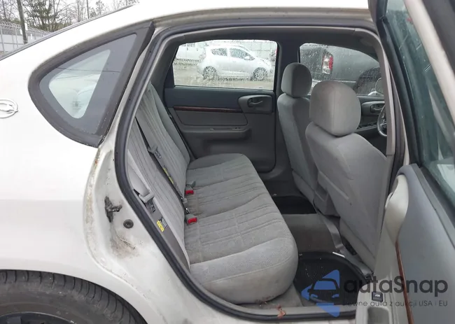 2G1WF52E449186810: 44578210