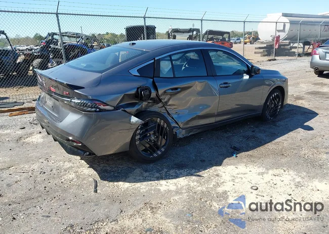 3N1AB9DV3TY215359: 44578229