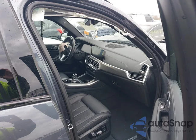 5UXCR6C08M9F64600: 44579527